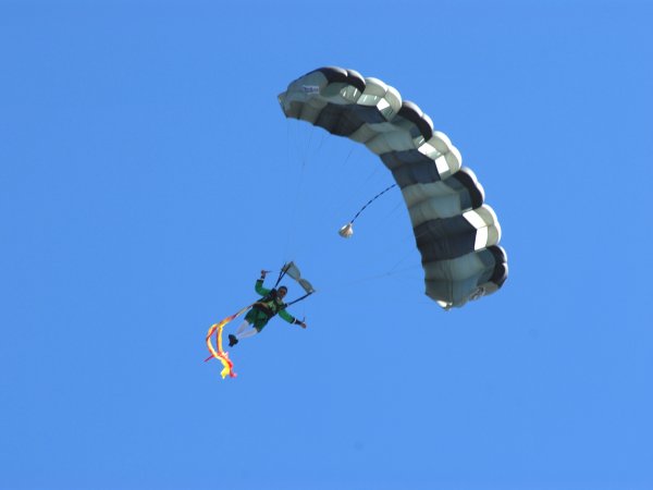 Flying Leprechaun Skydive! - Hiller Aviation Museum